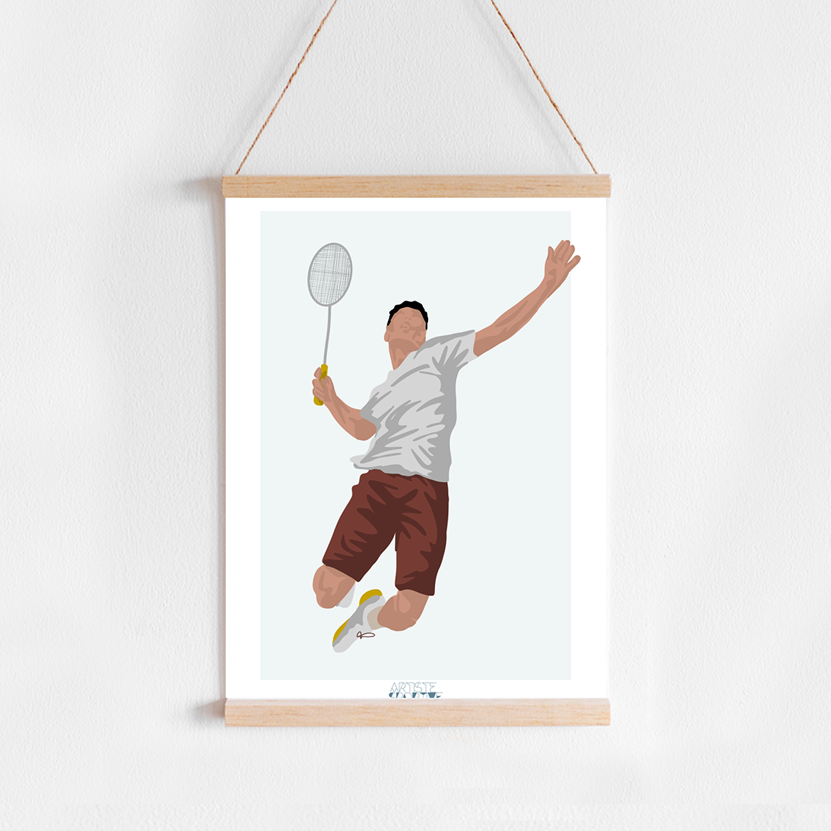 a picture of a man holding a tennis racquet