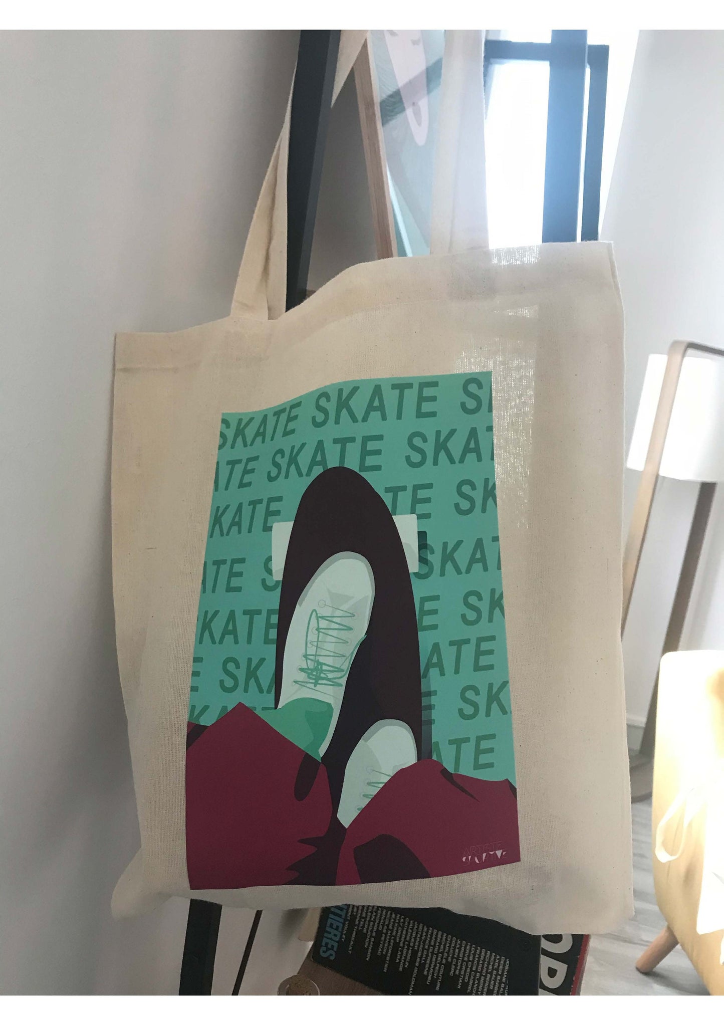 Tote bag or bag "Skate in burgundy"