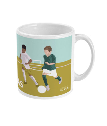 Fußballtasse oder Tasse „Die zwei Fußballer“ – personalisierbar